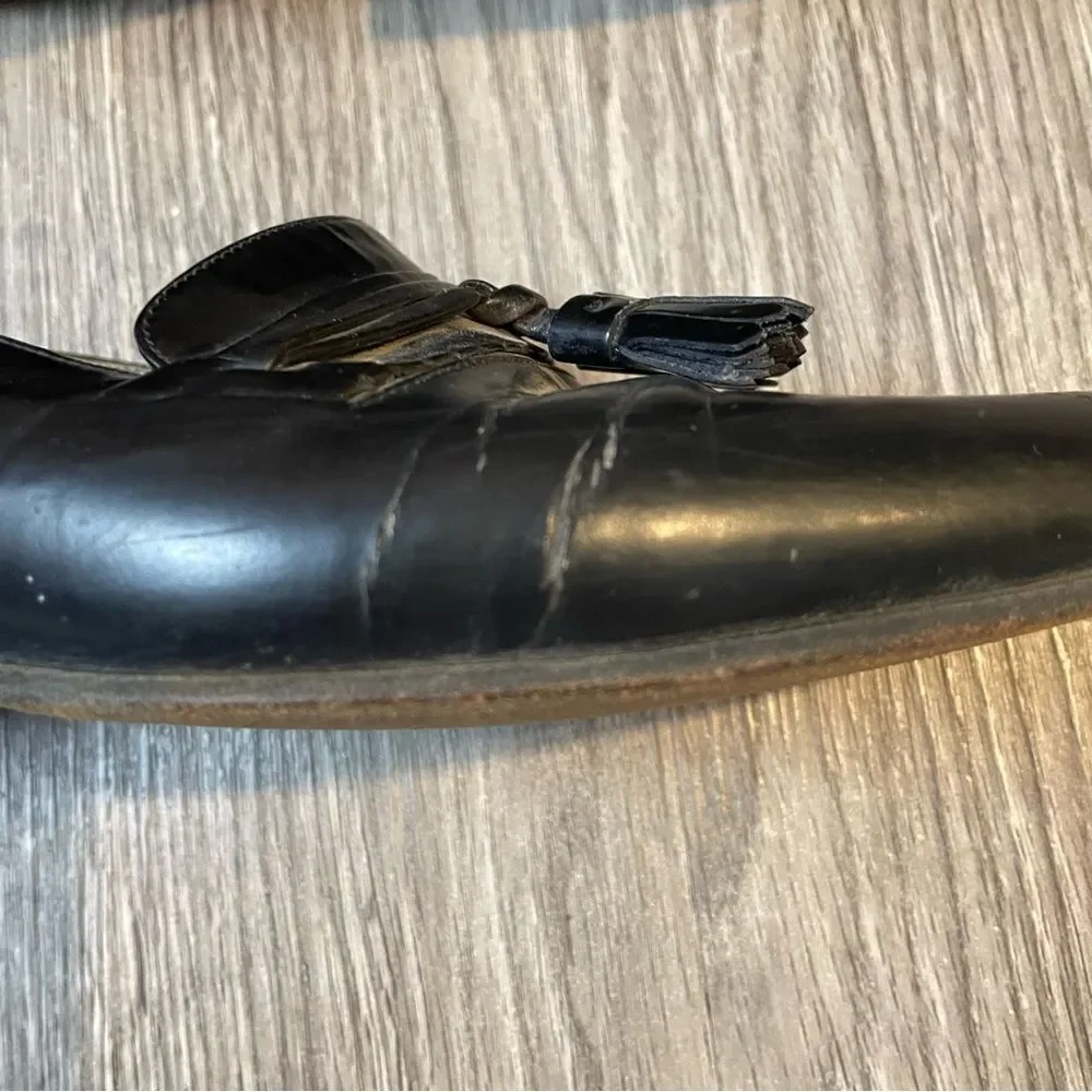 BALLY Vintage Black Leather Tassel Perforated Loafers